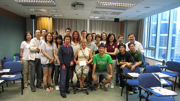 students with guest lecturer