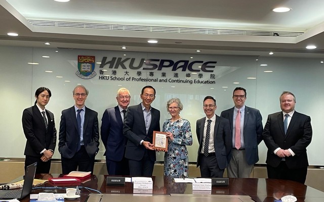 學院與曼徹斯特都會大學合作再進一步​