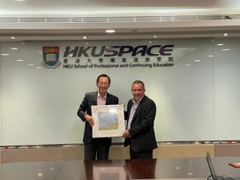 學院院長李經文教授與普大校長Richard Davies教授