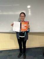 恭喜Carol獲得我們德語入門證書課程的傑出表現獎！Gratuliere! 