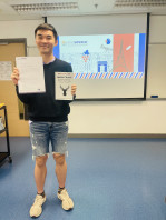 恭喜葉先生獲得我們法語入門證書課程的飛躍進步獎！Félicitations! 